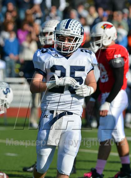 Thumbnail 3 in Staples @ Greenwich (FCIAC Championship) photogallery.