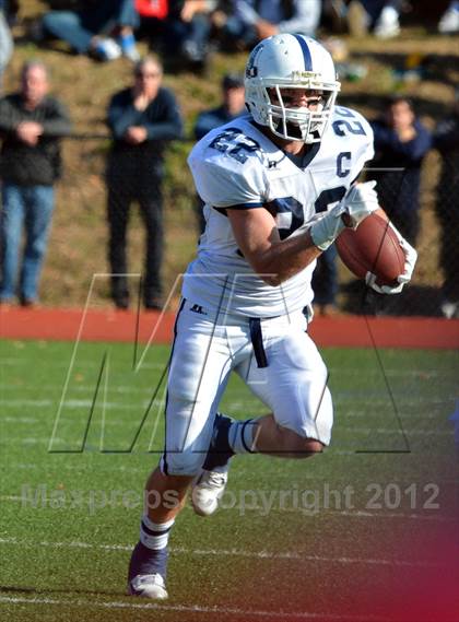 Thumbnail 3 in Staples @ Greenwich (FCIAC Championship) photogallery.