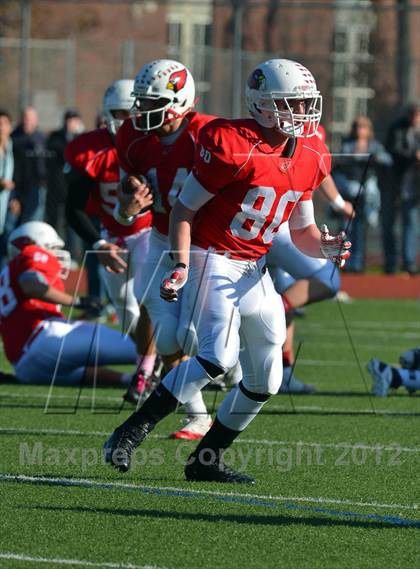 Thumbnail 3 in Staples @ Greenwich (FCIAC Championship) photogallery.
