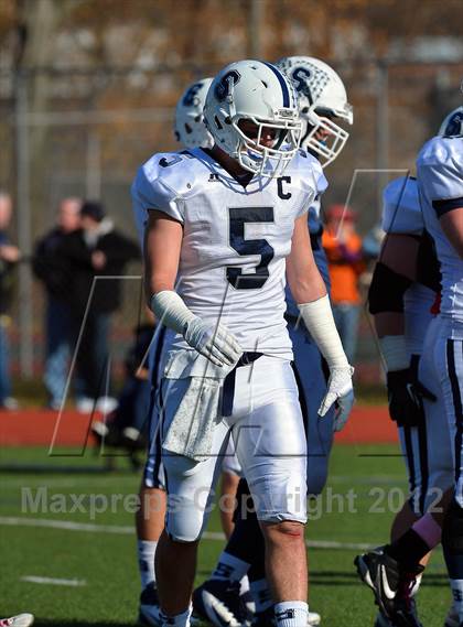 Thumbnail 2 in Staples @ Greenwich (FCIAC Championship) photogallery.