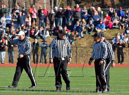 Thumbnail 2 in Staples @ Greenwich (FCIAC Championship) photogallery.
