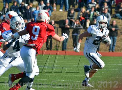 Thumbnail 2 in Staples @ Greenwich (FCIAC Championship) photogallery.