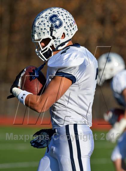 Thumbnail 2 in Staples @ Greenwich (FCIAC Championship) photogallery.