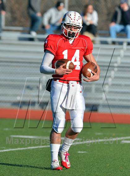Thumbnail 2 in Staples @ Greenwich (FCIAC Championship) photogallery.