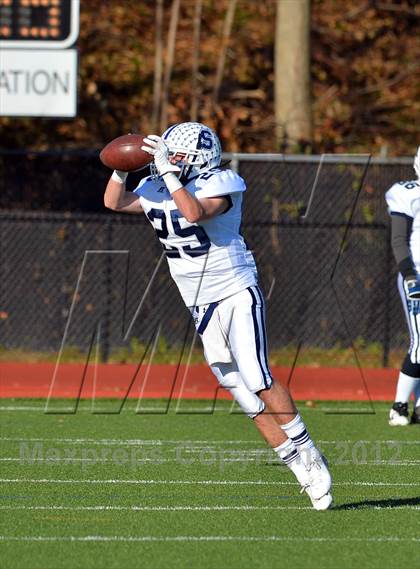 Thumbnail 1 in Staples @ Greenwich (FCIAC Championship) photogallery.