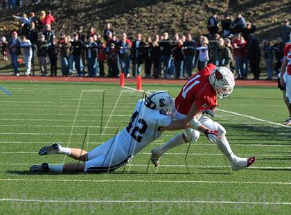 Thumbnail 2 in Staples @ Greenwich (FCIAC Championship) photogallery.