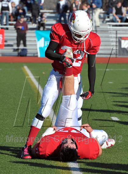 Thumbnail 2 in Staples @ Greenwich (FCIAC Championship) photogallery.