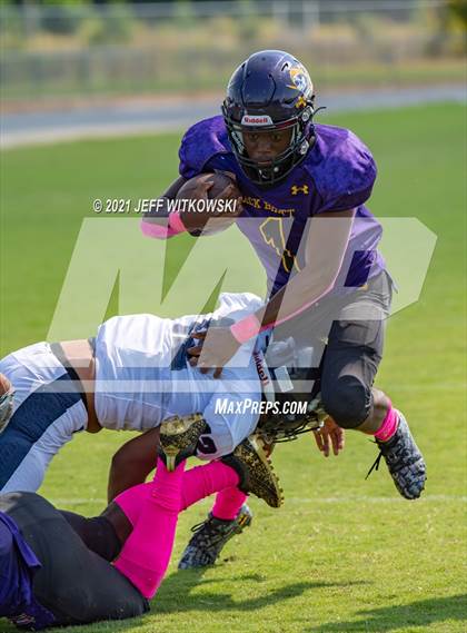 Thumbnail 1 in Purnell Swett @ Jack Britt photogallery.