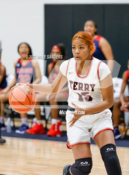 Thumbnail 2 in Dawson vs. Terry (LCISD Invitational) photogallery.