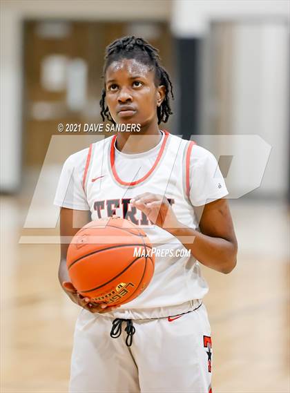 Thumbnail 1 in Dawson vs. Terry (LCISD Invitational) photogallery.
