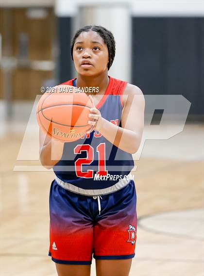 Thumbnail 3 in Dawson vs. Terry (LCISD Invitational) photogallery.