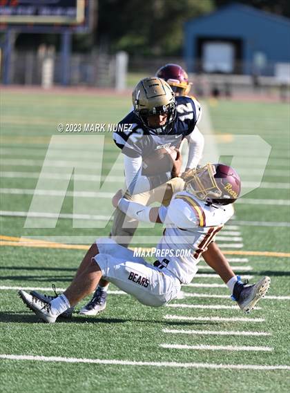 Thumbnail 1 in Menlo-Atherton @ Elk Grove photogallery.