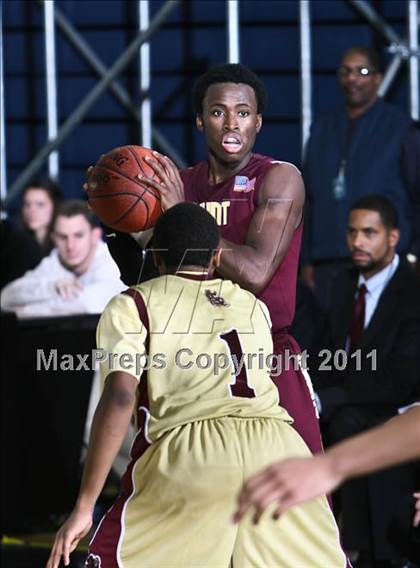 Thumbnail 1 in St. Anthony vs. Mt. Vernon (SNY Invitational) photogallery.