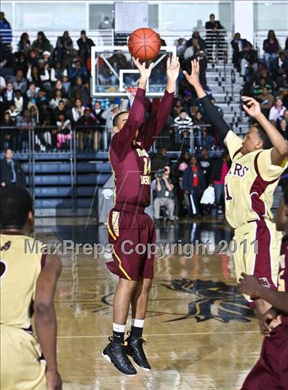 Thumbnail 2 in St. Anthony vs. Mt. Vernon (SNY Invitational) photogallery.