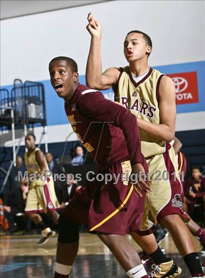 Thumbnail 3 in St. Anthony vs. Mt. Vernon (SNY Invitational) photogallery.