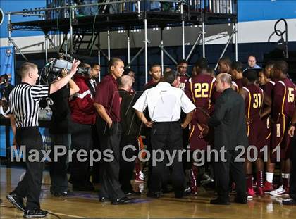 Thumbnail 2 in St. Anthony vs. Mt. Vernon (SNY Invitational) photogallery.