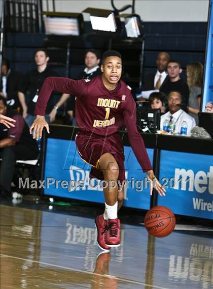 Thumbnail 3 in St. Anthony vs. Mt. Vernon (SNY Invitational) photogallery.