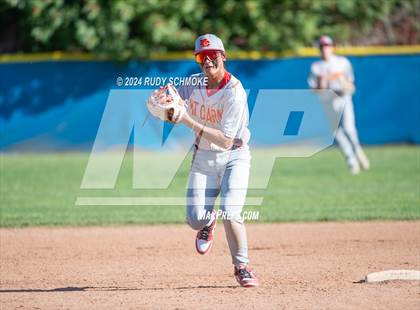 Thumbnail 2 in Mt. Carmel @ San Pasqual photogallery.