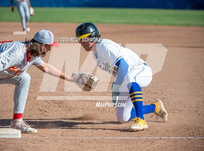 Thumbnail 3 in Mt. Carmel @ San Pasqual photogallery.