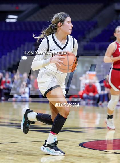 Thumbnail 2 in Nocona vs. Wellington (UIL 2A Basketball Semifinal) photogallery.
