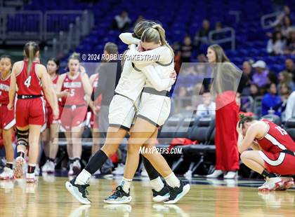 Thumbnail 2 in Nocona vs. Wellington (UIL 2A Basketball Semifinal) photogallery.