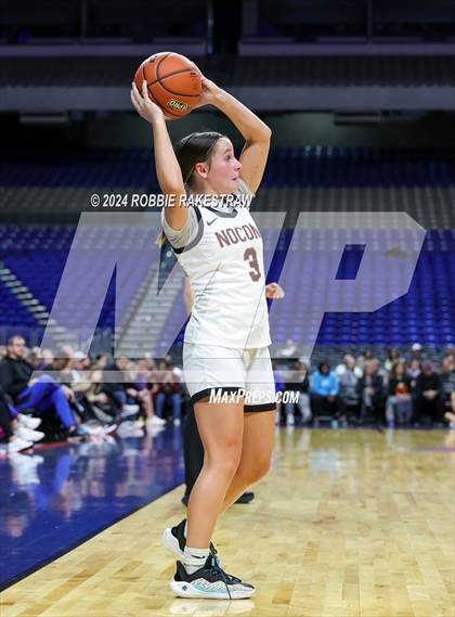 Thumbnail 2 in Nocona vs. Wellington (UIL 2A Basketball Semifinal) photogallery.