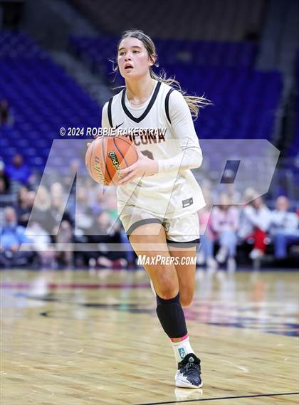 Thumbnail 1 in Nocona vs. Wellington (UIL 2A Basketball Semifinal) photogallery.
