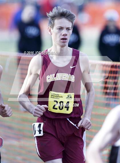 Thumbnail 1 in CIF State Cross Country Championships (D4 Boys Race) photogallery.