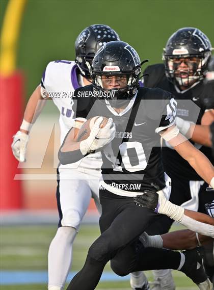 Thumbnail 2 in Lutheran vs. Rosevelt - CHSAA 3A State Final Game photogallery.