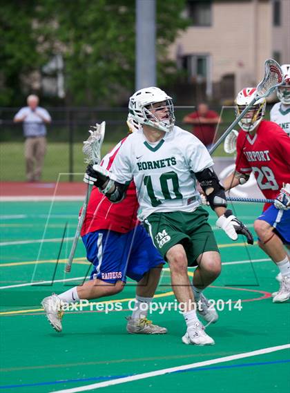 Thumbnail 2 in Fayetteville-Manlius vs. Fairport (NYSPHSAA Class A Semifinal) photogallery.