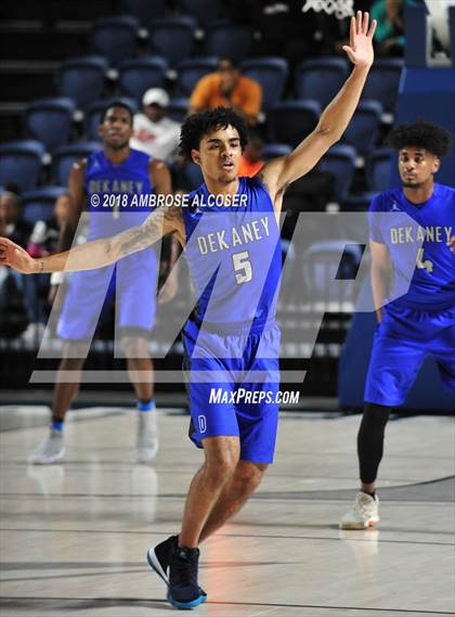 Thumbnail 3 in Klein Forest vs. Dekaney (UIL 6A Quarterfinal Playoff) photogallery.