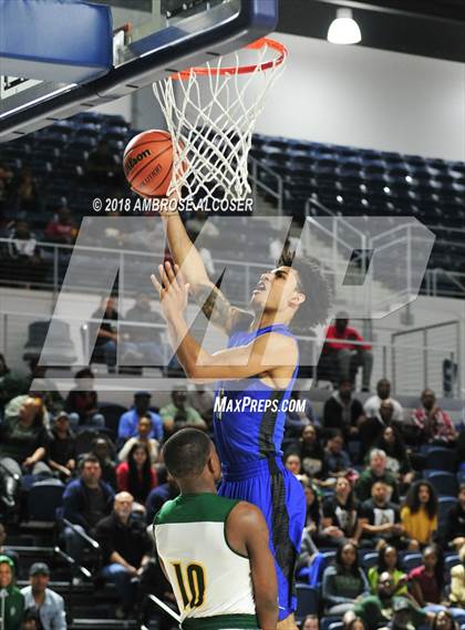 Thumbnail 1 in Klein Forest vs. Dekaney (UIL 6A Quarterfinal Playoff) photogallery.