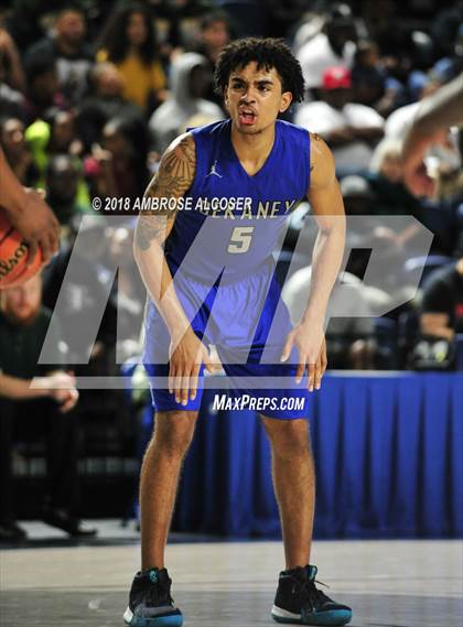 Thumbnail 3 in Klein Forest vs. Dekaney (UIL 6A Quarterfinal Playoff) photogallery.