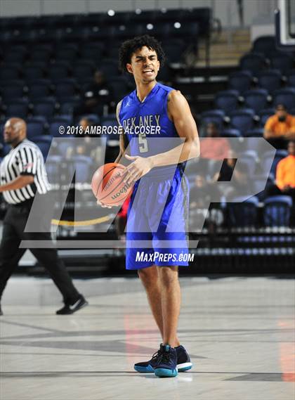 Thumbnail 3 in Klein Forest vs. Dekaney (UIL 6A Quarterfinal Playoff) photogallery.