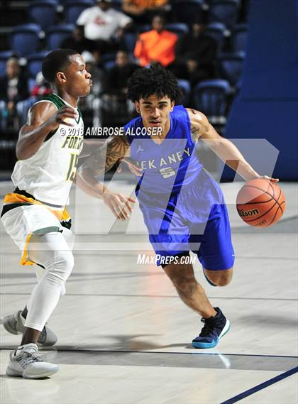 Thumbnail 1 in Klein Forest vs. Dekaney (UIL 6A Quarterfinal Playoff) photogallery.
