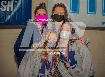Thumbnail 3 in 4A Regional Championships photogallery.