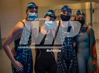 Thumbnail 2 in 4A Regional Championships photogallery.