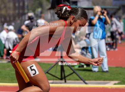 Thumbnail 3 in Oregon Relays photogallery.