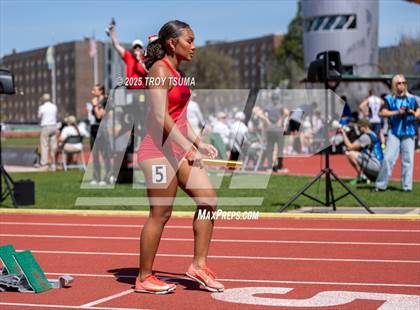 Thumbnail 3 in Oregon Relays photogallery.