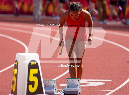 Thumbnail 1 in Oregon Relays photogallery.
