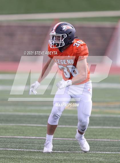 Thumbnail 3 in Regis Jesuit @ Legend photogallery.