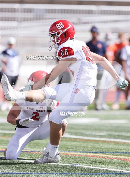 Thumbnail 3 in Regis Jesuit @ Legend photogallery.