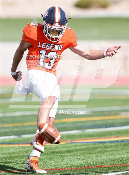Thumbnail 2 in Regis Jesuit @ Legend photogallery.