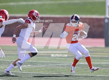 Thumbnail 1 in Regis Jesuit @ Legend photogallery.