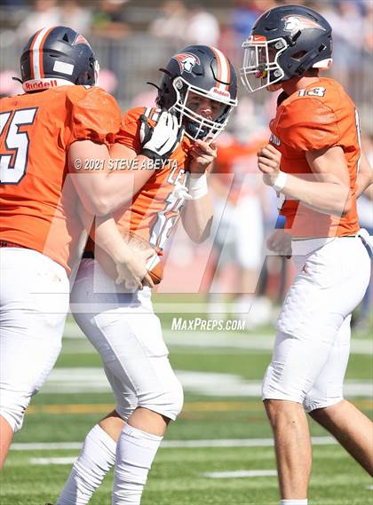 Thumbnail 3 in Regis Jesuit @ Legend photogallery.