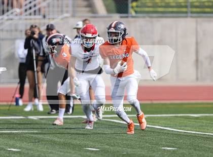 Thumbnail 3 in Regis Jesuit @ Legend photogallery.