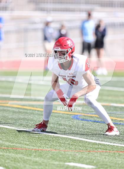 Thumbnail 1 in Regis Jesuit @ Legend photogallery.