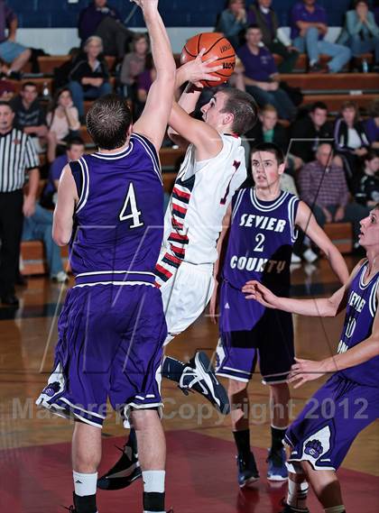 Thumbnail 2 in Sevier County @ South-Doyle photogallery.
