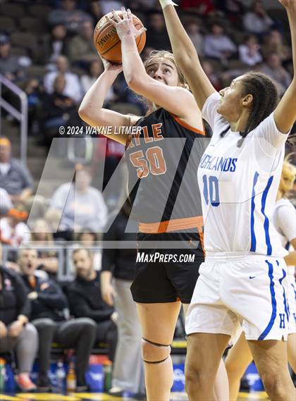 Thumbnail 2 in Ryle vs Highlands (2024 9th Region Girls Basketball Tournament) photogallery.