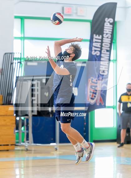 Thumbnail 1 in Joel Barlow vs Newington (CIAC Class M Final) photogallery.